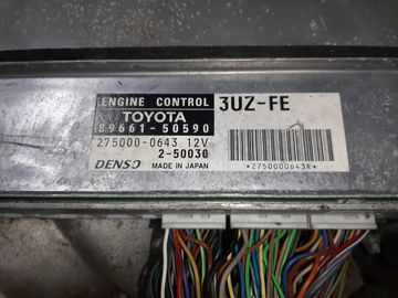 ДВИГАТЕЛЬ НА TOYOTA CELSIOR UCF30 3UZ-FE