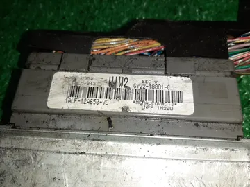 ДВИГАТЕЛЬ НА MAZDA MPV LW5W GY