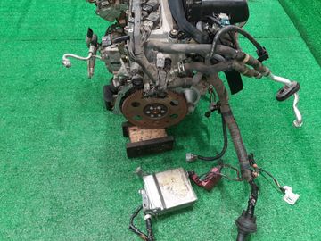 ДВИГАТЕЛЬ НА TOYOTA VITZ SCP10 1SZ-FE