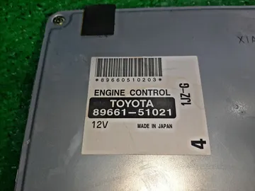 ДВИГАТЕЛЬ НА TOYOTA PROGRES JCG10 1JZ-GE