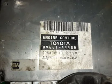 ДВИГАТЕЛЬ НА TOYOTA ISIS ZNM10G 1ZZ-FE