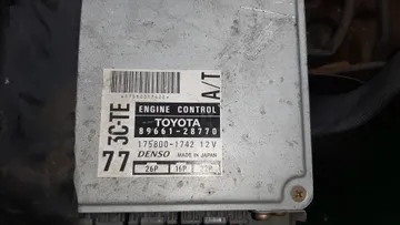 ДВИГАТЕЛЬ НА TOYOTA ESTIMA LUCIDA CXR20G 3C-TE