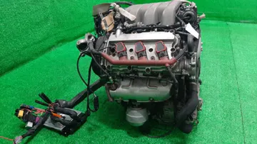 ДВИГАТЕЛЬ НА AUDI A4 8EC AUK