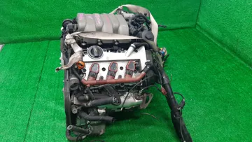 ДВИГАТЕЛЬ НА AUDI A4 8EC AUK