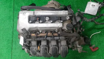 ДВИГАТЕЛЬ НА TOYOTA ISIS ZNM10G 1ZZ-FE
