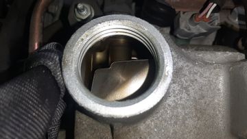 ДВИГАТЕЛЬ НА TOYOTA ISIS ZNM10G 1ZZ-FE