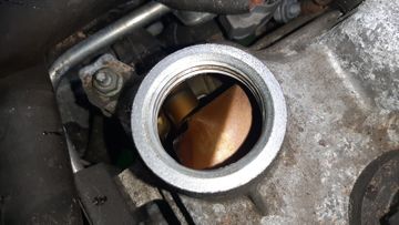 ДВИГАТЕЛЬ НА TOYOTA ISIS ZNM10W 1ZZ-FE
