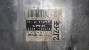 ДВИГАТЕЛЬ НА TOYOTA PROGRES JCG11 2JZ-GE