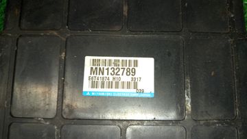 ДВИГАТЕЛЬ НА MITSUBISHI GRANDIS NA4W 4G69
