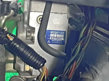 ДВИГАТЕЛЬ НА MITSUBISHI LANCER CEDIA CS5W 4G93