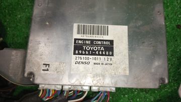 ДВИГАТЕЛЬ НА TOYOTA ISIS ZNM10G 1ZZ-FE