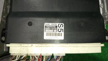 ДВИГАТЕЛЬ НА TOYOTA ISIS ZGM10G 2ZR-FAE