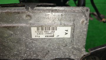 ДВИГАТЕЛЬ НА HONDA FIT GE6 L13A