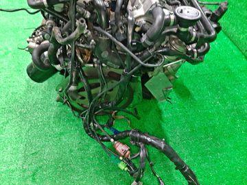 ДВИГАТЕЛЬ НА AUDI A4 8EAMBF AMB