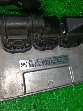 ДВИГАТЕЛЬ НА HONDA STREAM RN6 R18A