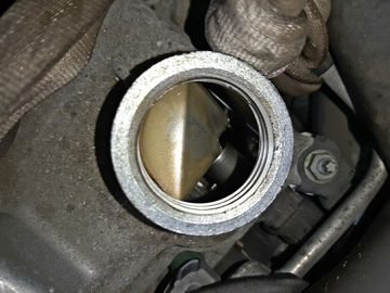 ДВИГАТЕЛЬ НА TOYOTA ISIS ZNM10G 1ZZ-FE