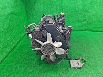 ДВИГАТЕЛЬ НА TOYOTA HIACE REGIUS KCH46G 1KZ-TE