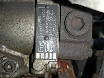 ДВИГАТЕЛЬ НА TOYOTA GRANVIA KCH16W 1KZ-TE