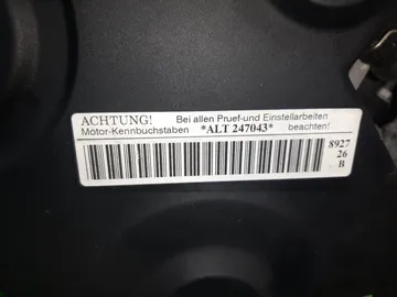ДВИГАТЕЛЬ НА AUDI A4 8EALT ALT