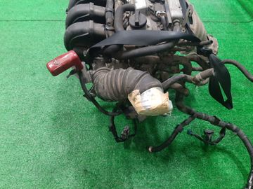 ДВИГАТЕЛЬ НА TOYOTA ISIS ZNM10G 1ZZ-FE