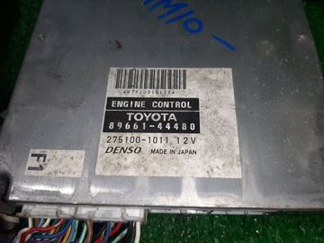 ДВИГАТЕЛЬ НА TOYOTA ISIS ZNM10G 1ZZ-FE