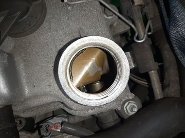 ДВИГАТЕЛЬ НА TOYOTA ISIS ZNM10G 1ZZ-FE