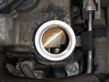 ДВИГАТЕЛЬ НА TOYOTA ISIS ZNM10G 1ZZ-FE