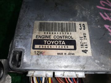 ДВИГАТЕЛЬ НА TOYOTA COROLLA NZE121 1NZ-FE