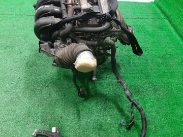 ДВИГАТЕЛЬ НА TOYOTA ISIS ZNM10G 1ZZ-FE