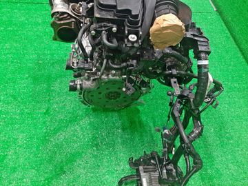 ДВИГАТЕЛЬ НА HONDA VEZEL RU1 L15B