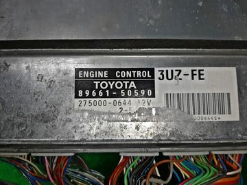 ДВИГАТЕЛЬ НА TOYOTA CELSIOR UCF31 3UZ-FE