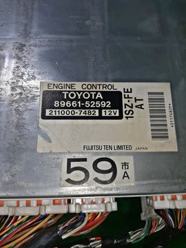 ДВИГАТЕЛЬ НА TOYOTA PLATZ SCP11 1SZ-FE