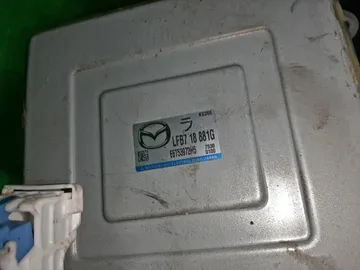 ДВИГАТЕЛЬ НА MAZDA PREMACY CREW LF-DE