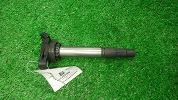 КАТУШКА ЗАЖИГАНИЯ НА TOYOTA ISIS ZGM10G 2ZR-FAE