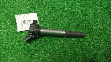 КАТУШКА ЗАЖИГАНИЯ НА TOYOTA ISIS ZGM10G 2ZR-FAE