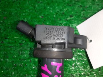 КАТУШКА ЗАЖИГАНИЯ НА TOYOTA COROLLA  AXIO NZE141 1NZ-FE