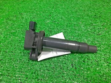 КАТУШКА ЗАЖИГАНИЯ НА TOYOTA PORTE NNP11 1NZ-FE