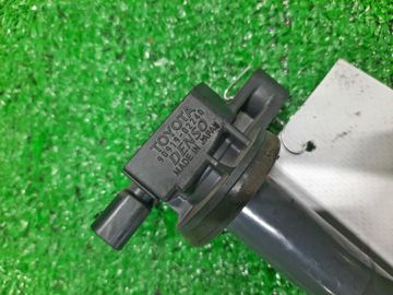 КАТУШКА ЗАЖИГАНИЯ НА TOYOTA PORTE NNP11 1NZ-FE