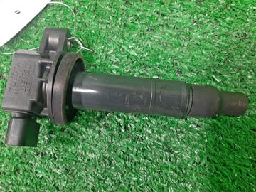 КАТУШКА ЗАЖИГАНИЯ НА TOYOTA PORTE NNP11 1NZ-FE