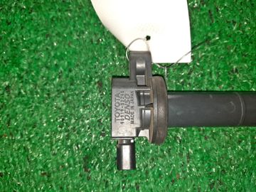 КАТУШКА ЗАЖИГАНИЯ НА TOYOTA BB NCP31 1NZ-FE