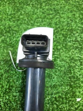 КАТУШКА ЗАЖИГАНИЯ НА TOYOTA BB NCP31 1NZ-FE