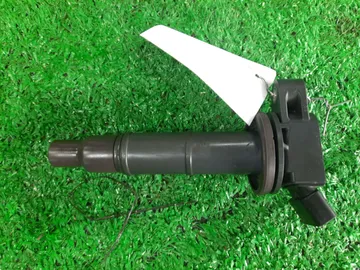 КАТУШКА ЗАЖИГАНИЯ НА TOYOTA ESTIMA ACR50W 2AZ-FE