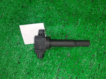 КАТУШКА ЗАЖИГАНИЯ НА SUZUKI SPACIA MK53S R06A