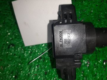 КАТУШКА ЗАЖИГАНИЯ НА SUZUKI SPACIA MK53S R06A