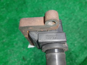 КАТУШКА ЗАЖИГАНИЯ НА MITSUBISHI PAJERO V65W 6G74