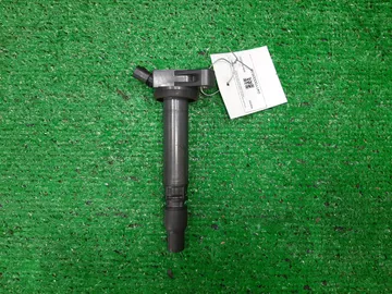 КАТУШКА ЗАЖИГАНИЯ НА TOYOTA CROWN GRS180 4GR-FSE