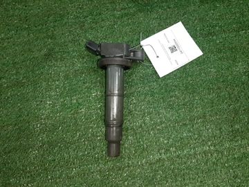 КАТУШКА ЗАЖИГАНИЯ НА TOYOTA IPSUM ACM21W 2AZ-FE