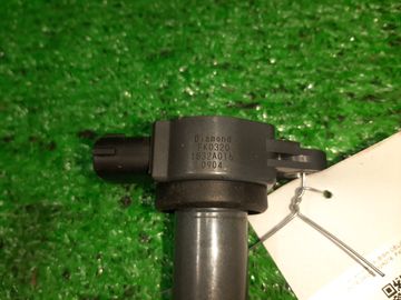 КАТУШКА ЗАЖИГАНИЯ НА MITSUBISHI DELICA D5 CV4W 4B11