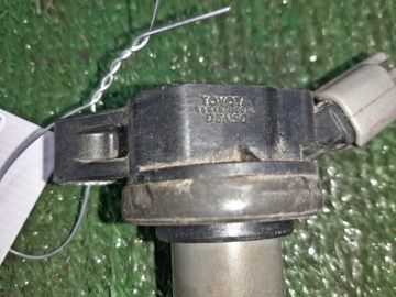 КАТУШКА ЗАЖИГАНИЯ НА TOYOTA VELLFIRE AGH35W 2AR-FE