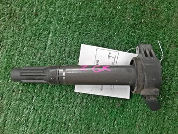 КАТУШКА ЗАЖИГАНИЯ НА TOYOTA ESTIMA GSR55W 2GR-FE